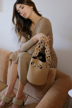 Load image into Gallery viewer, The Bucket - Sand